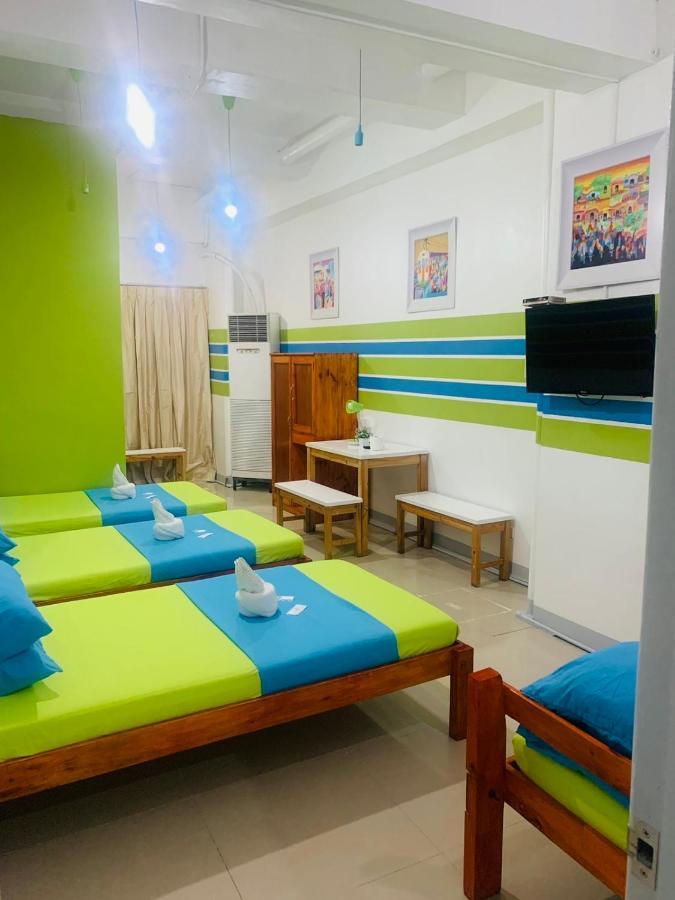 Yuj Inn Pasay Exterior photo